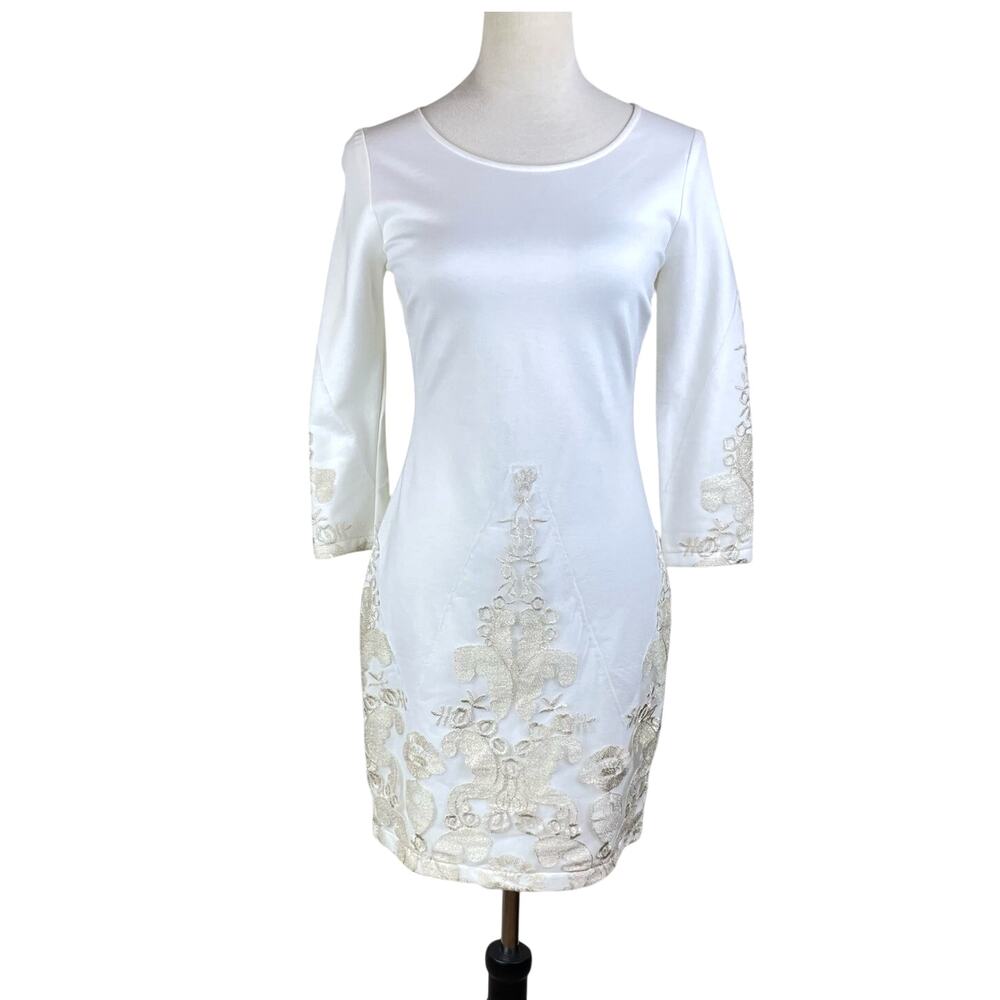 Gianni Bini NWT Winter White Metallic Gold Lace Ponte Knit Mini Sheath Dress